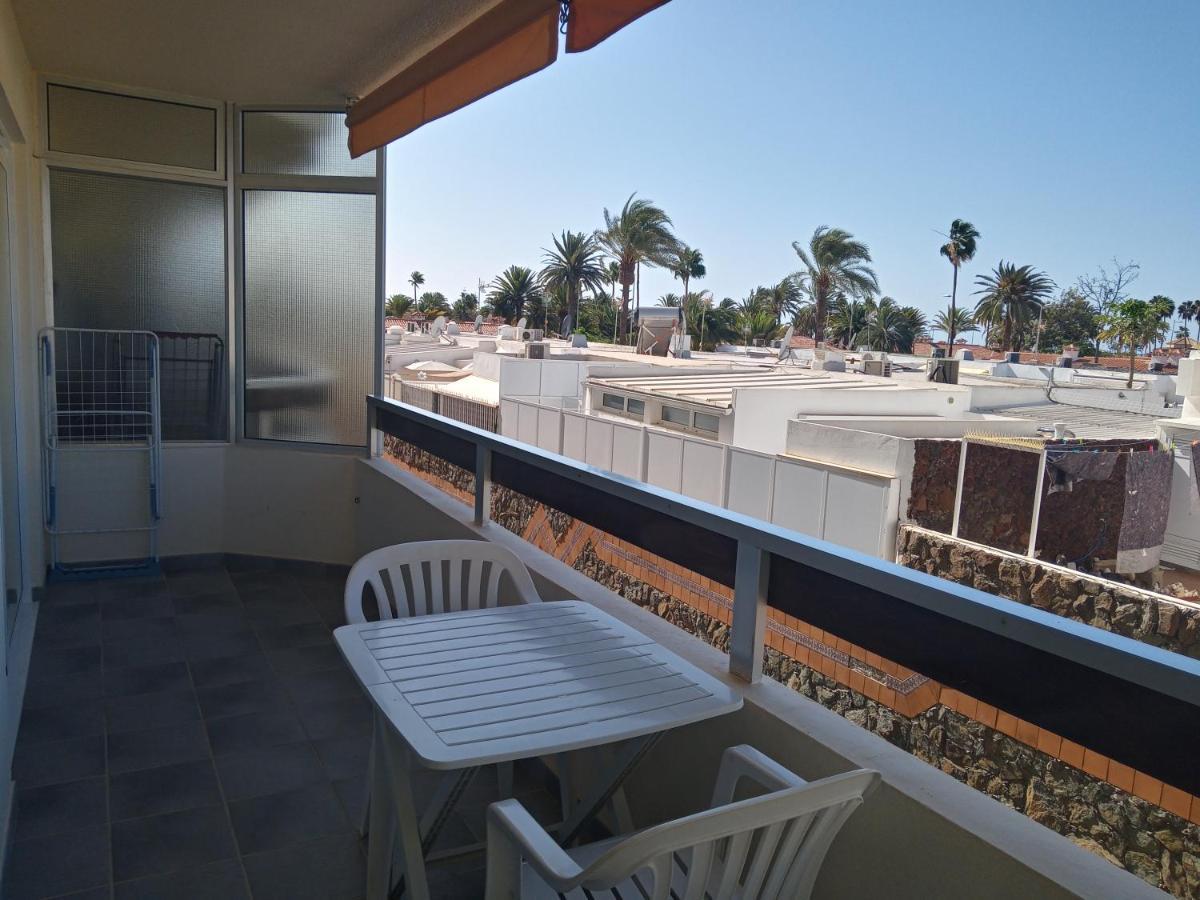 Playa Del Ingles - J&J Near Yumbo Apartman Kültér fotó